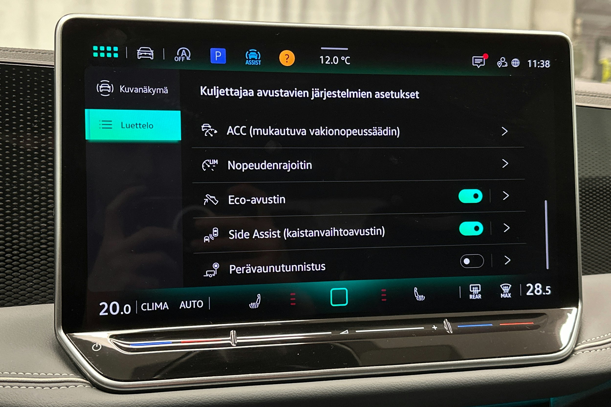 hopea Volkswagen Passat 2024 kuva 26.