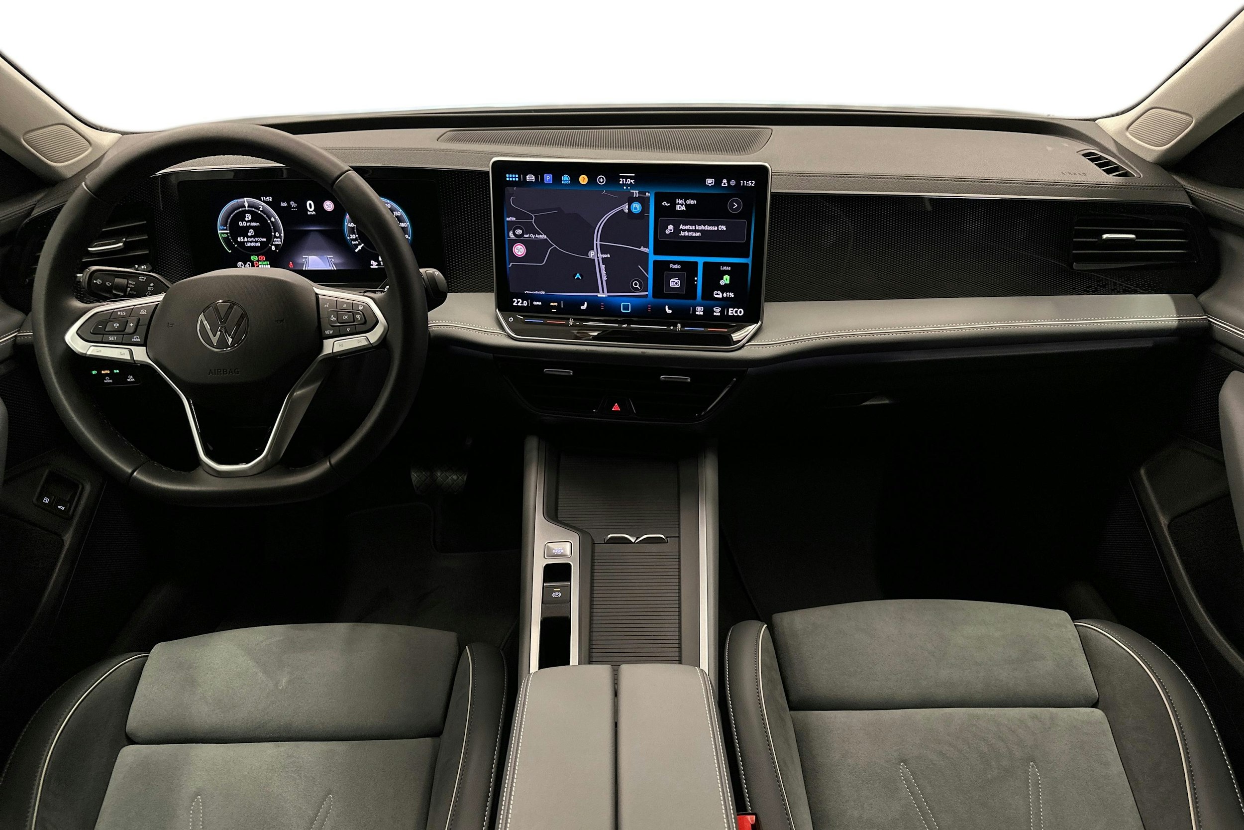 musta Volkswagen Passat 2024 kuva 9.