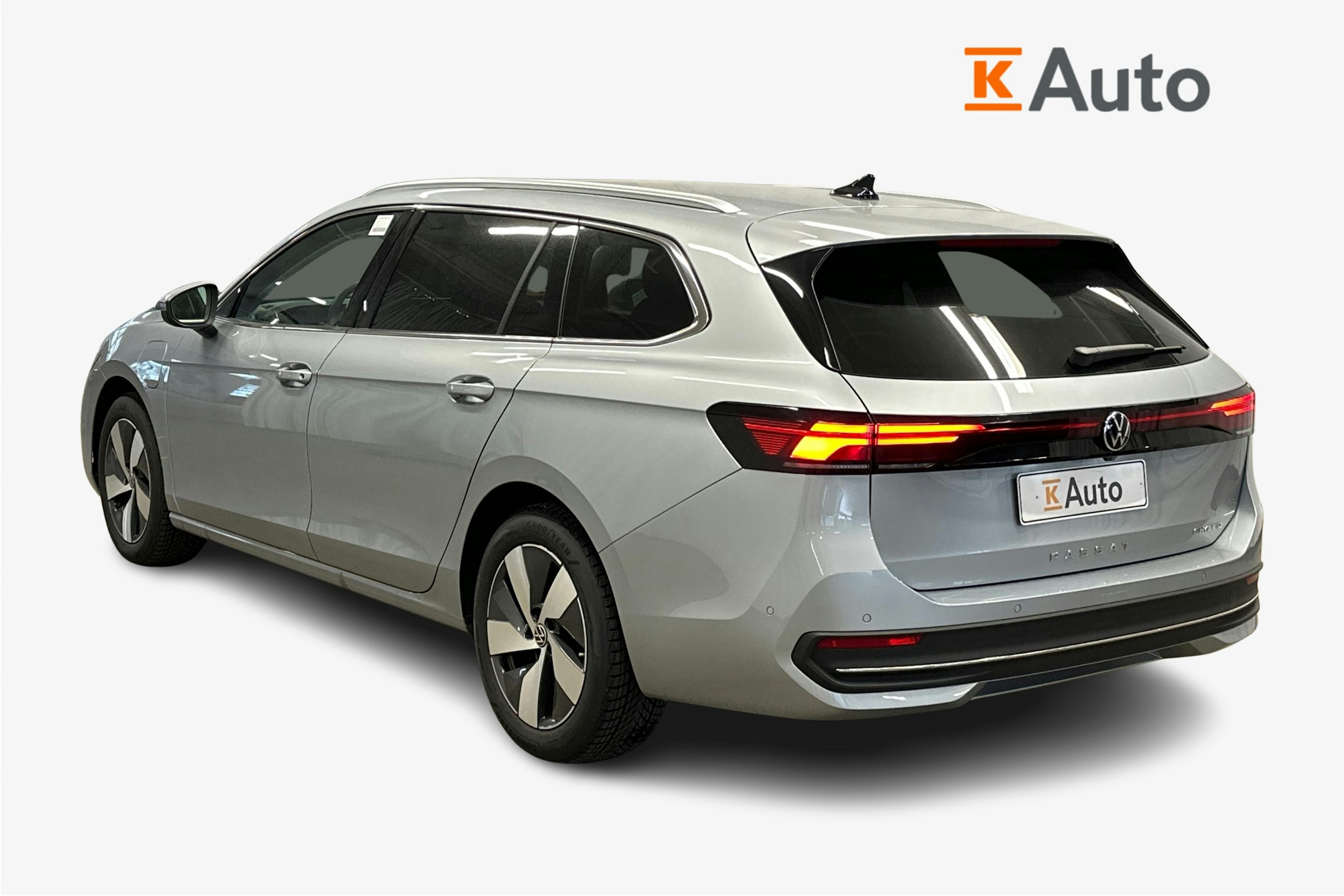 hopea Volkswagen Passat 2024 kuva 2.
