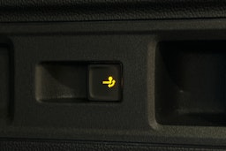 hopea Volkswagen Passat 2024 kuva 16.