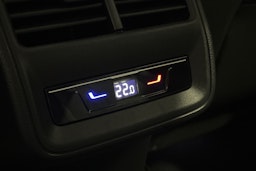 hopea Volkswagen Passat 2024 kuva 17.