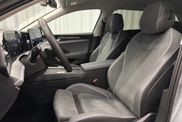 hopea Volkswagen Passat 2024 kuva 19.