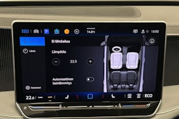 valkoinen Volkswagen Passat 2024 kuva 22.