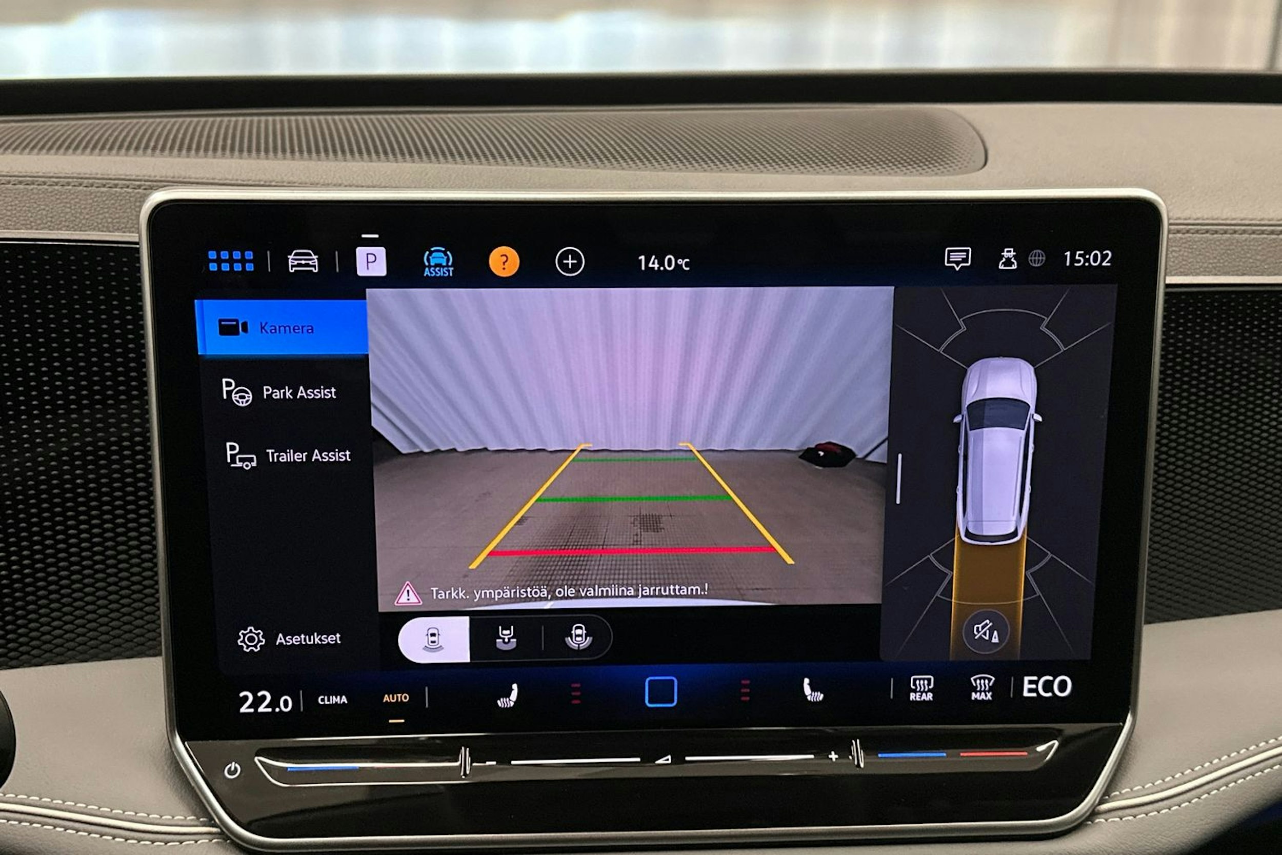 valkoinen Volkswagen Passat 2024 kuva 23.