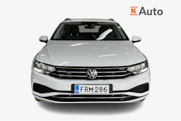 Valkoinen Volkswagen PASSAT 2024 kuva 5.