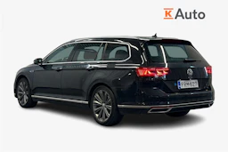 musta Volkswagen Passat 2024 kuva 2.