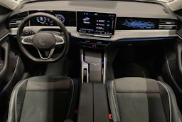 Valkoinen Volkswagen PASSAT 2024 kuva 9.