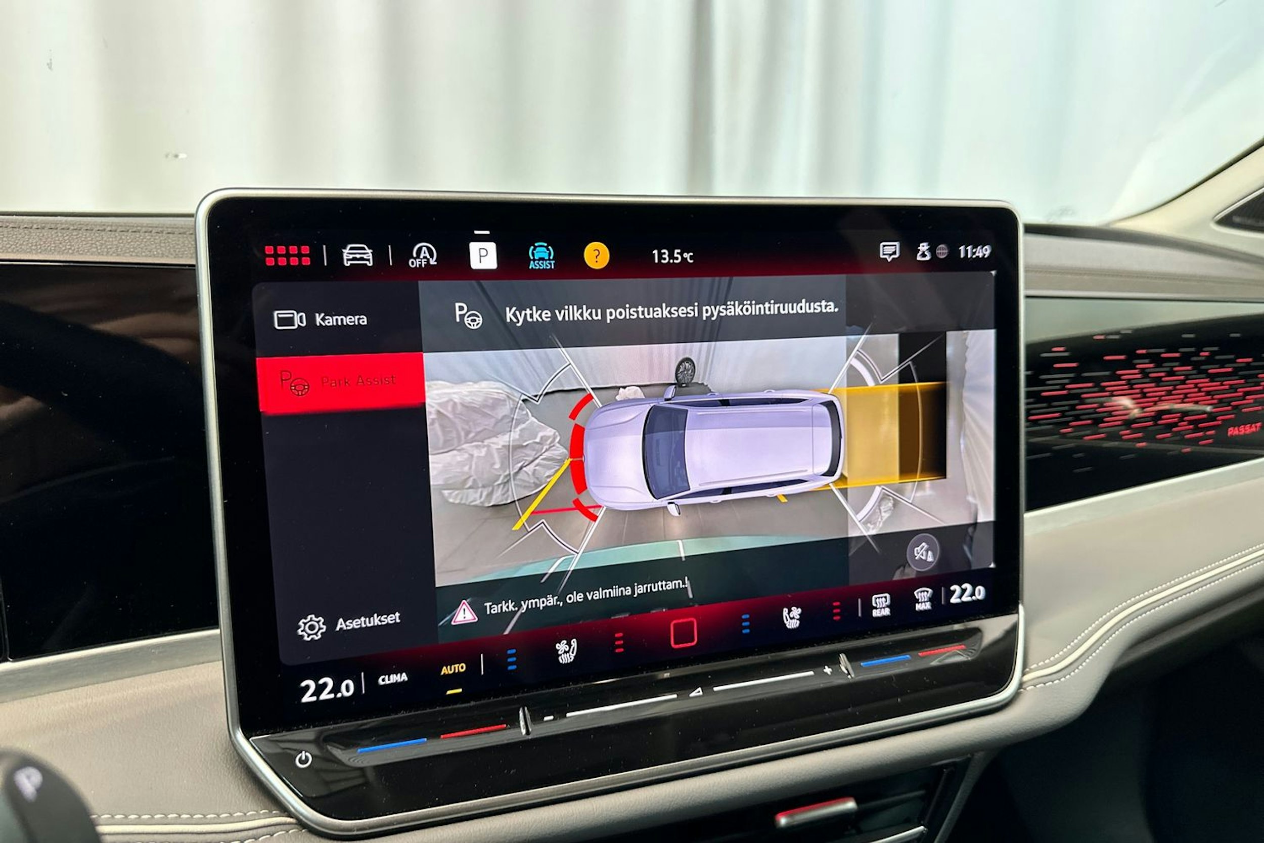 vihreä Volkswagen Passat 2024 kuva 28.