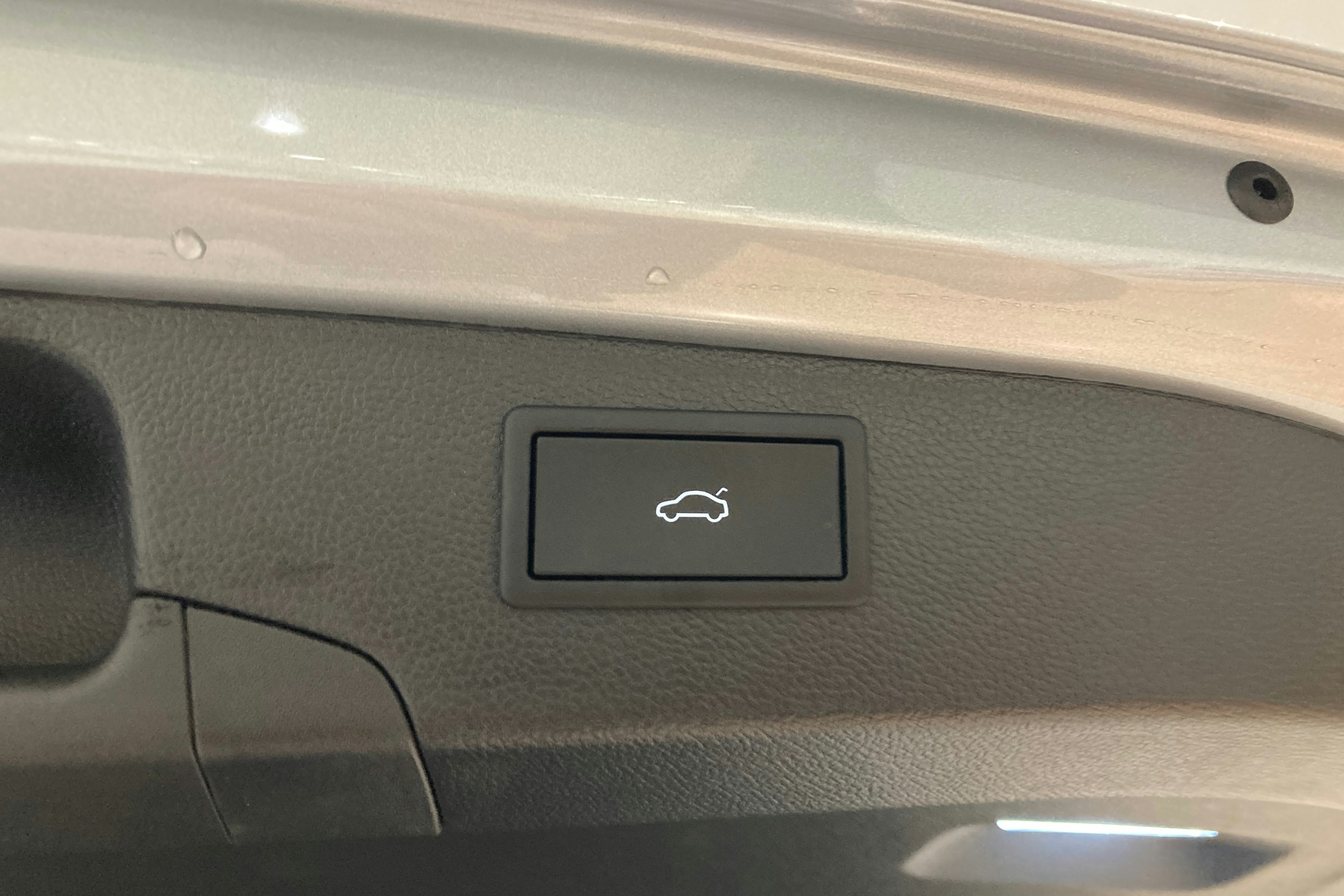 met. harmaa Volkswagen Passat 2025 kuva 24.