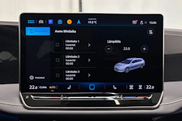 valkoinen Volkswagen Passat 2024 kuva 22.