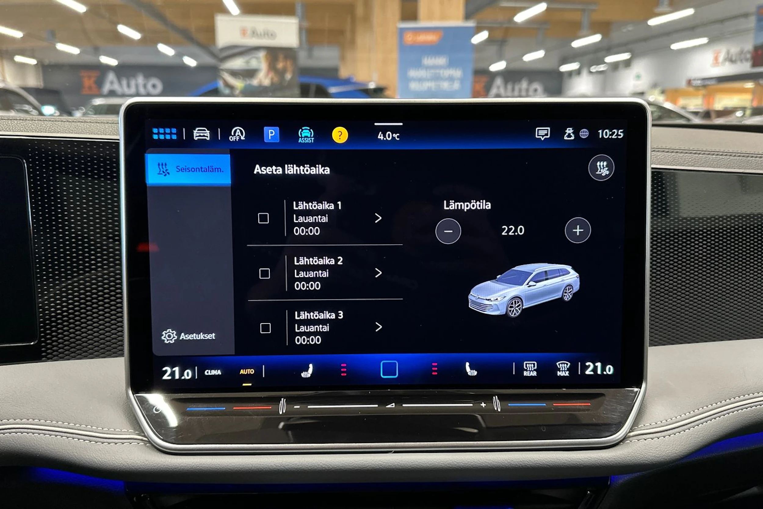 valkoinen Volkswagen Passat 2024 kuva 23.