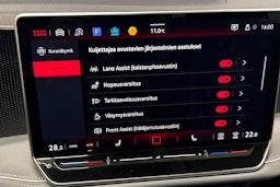 valkoinen Volkswagen Passat 2024 kuva 23.