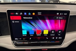 valkoinen Volkswagen Passat 2024 kuva 27.