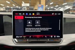 harmaa Volkswagen Passat 2024 kuva 19.