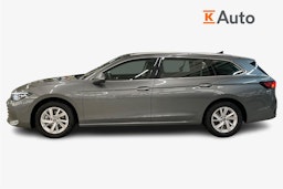 harmaa Volkswagen Passat 2024 kuva 6.