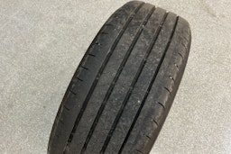 harmaa Volkswagen Passat 2024 kuva 26.