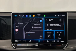harmaa Volkswagen Passat 2024 kuva 21.