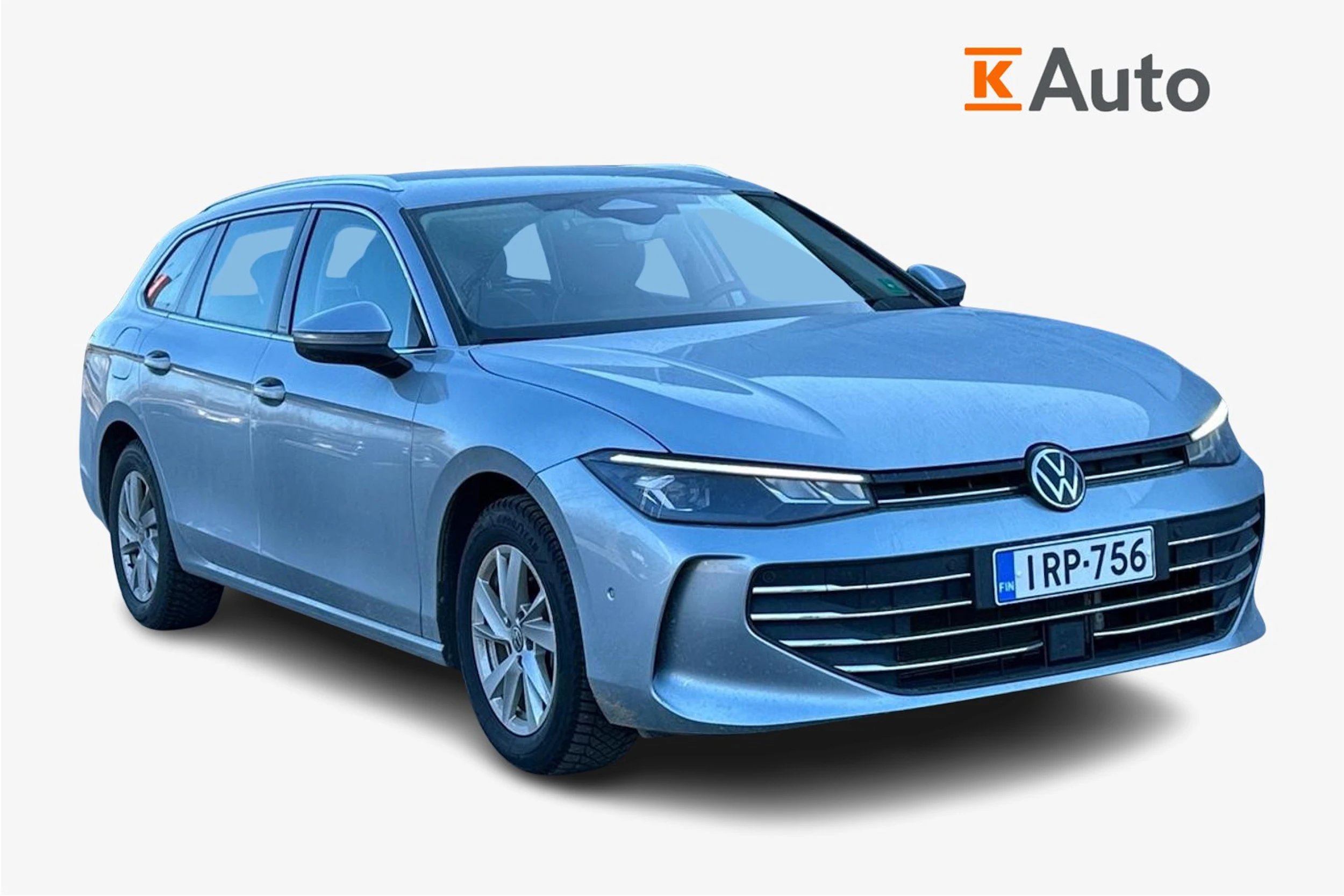 harmaa Volkswagen Passat 2024 kuva 1.