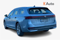 harmaa Volkswagen Passat 2024 kuva 2.