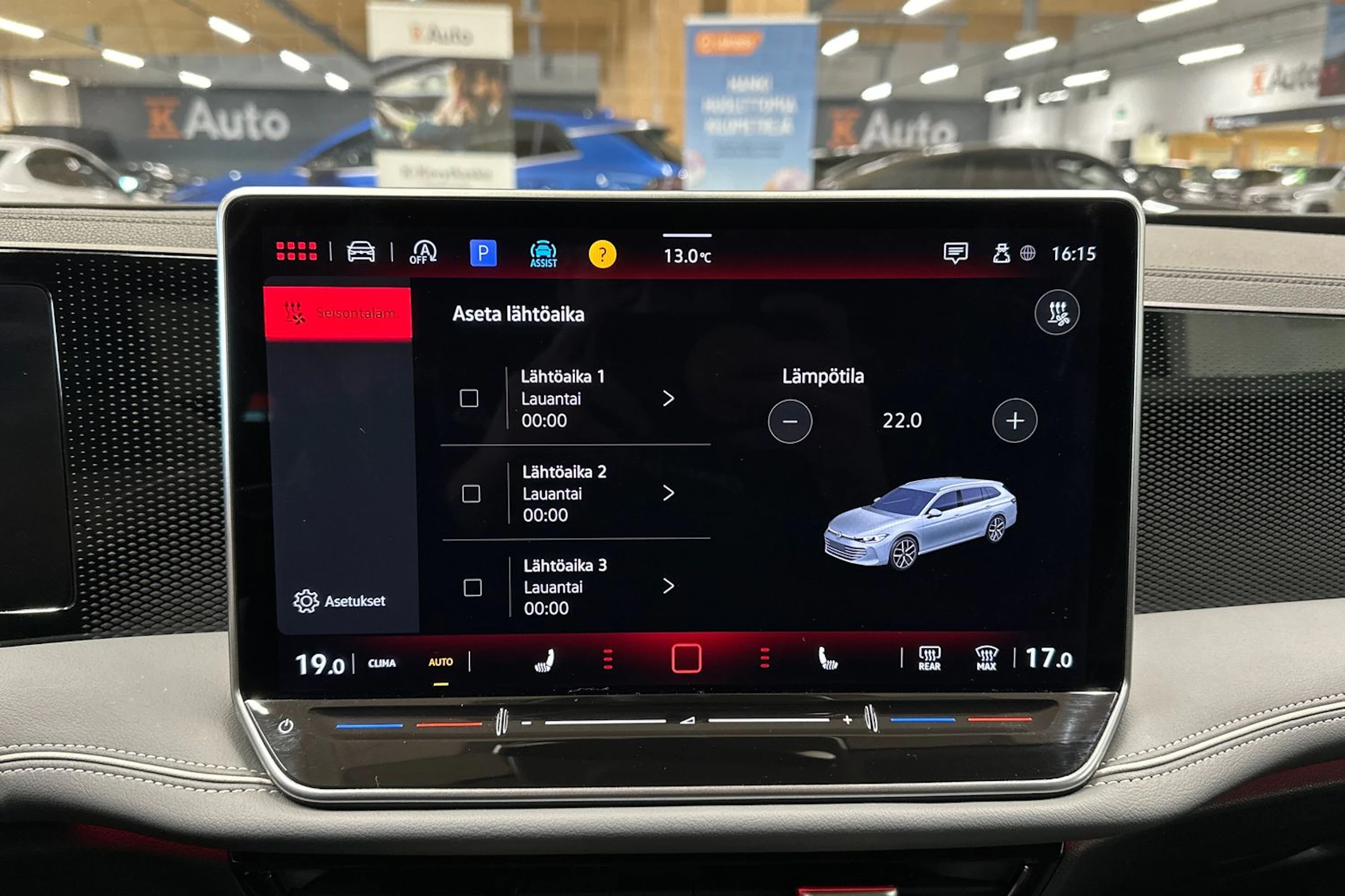 harmaa Volkswagen Passat 2024 kuva 22.