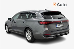 harmaa Volkswagen Passat 2024 kuva 2.