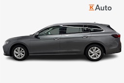 harmaa Volkswagen Passat 2024 kuva 6.