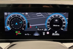 harmaa Volkswagen Passat 2024 kuva 19.