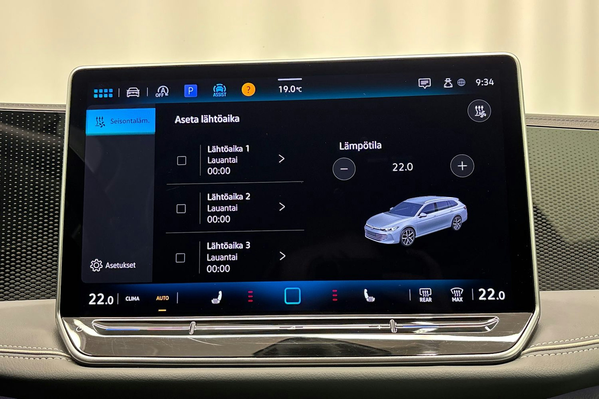 harmaa Volkswagen Passat 2024 kuva 24.