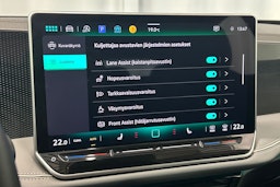 harmaa Volkswagen Passat 2024 kuva 23.