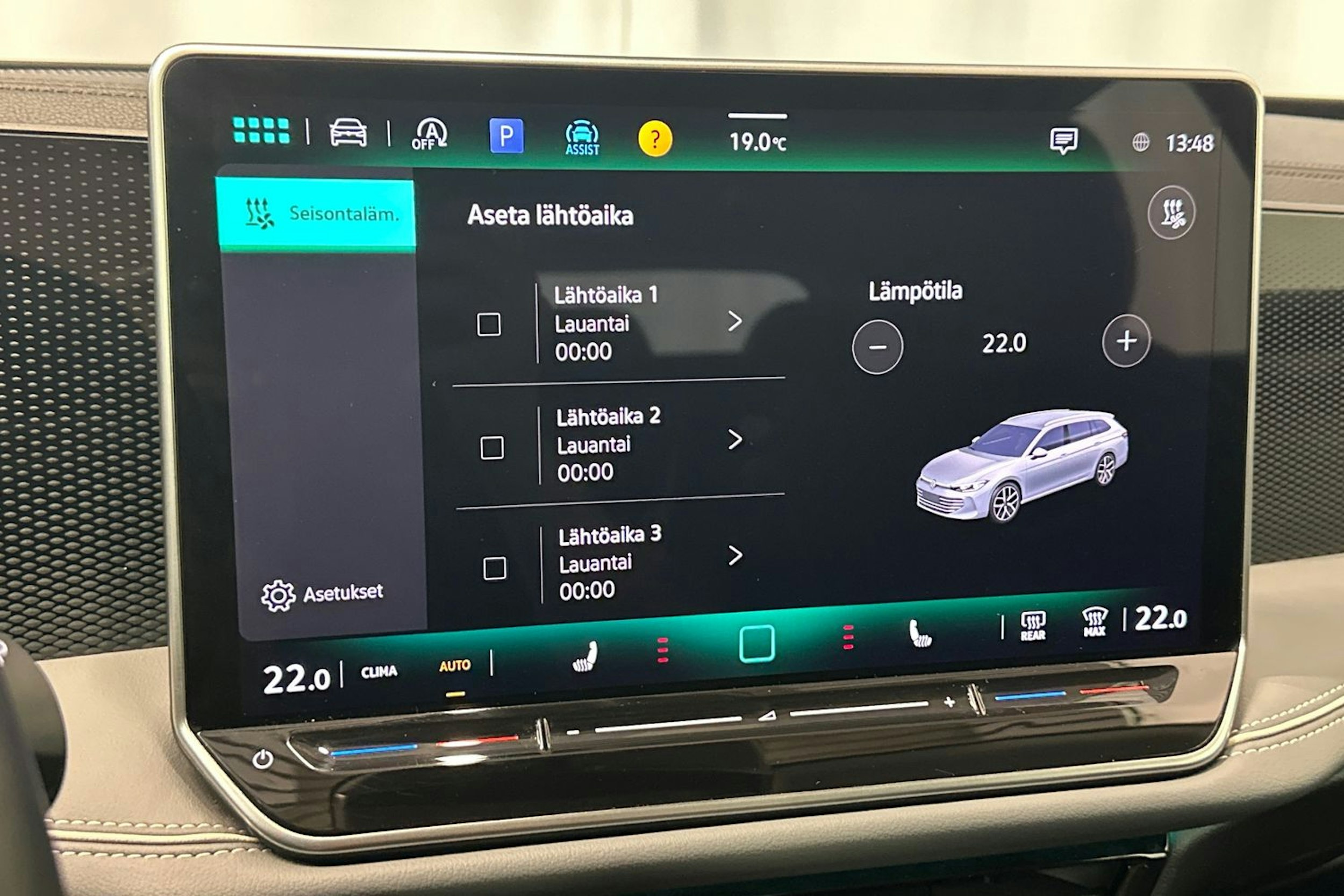 harmaa Volkswagen Passat 2024 kuva 26.