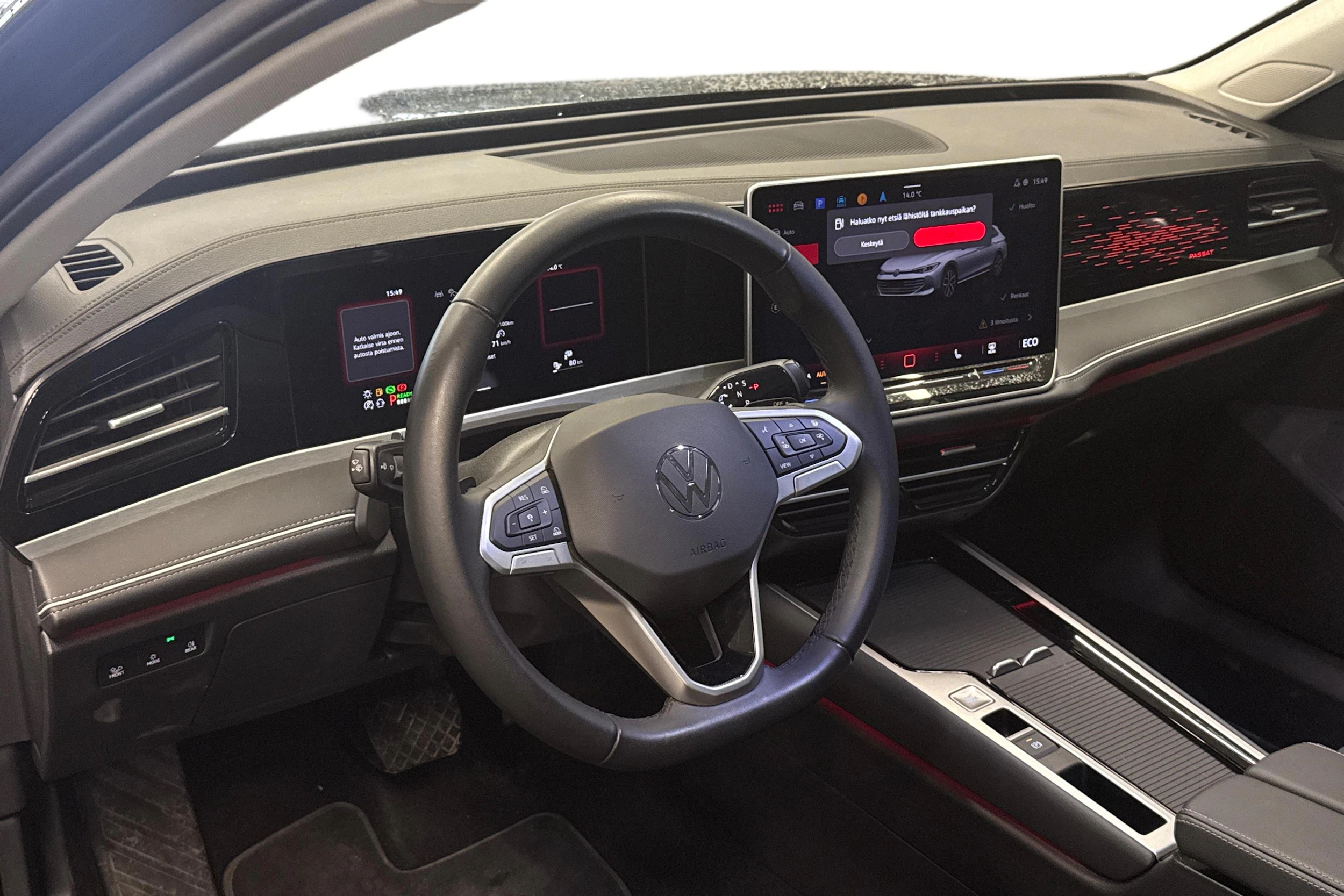 musta Volkswagen Passat 2024 kuva 3.
