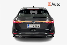 musta Volkswagen Passat 2024 kuva 4.
