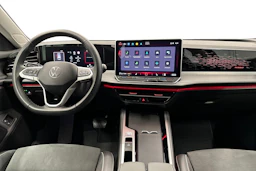 musta Volkswagen Passat 2024 kuva 9.