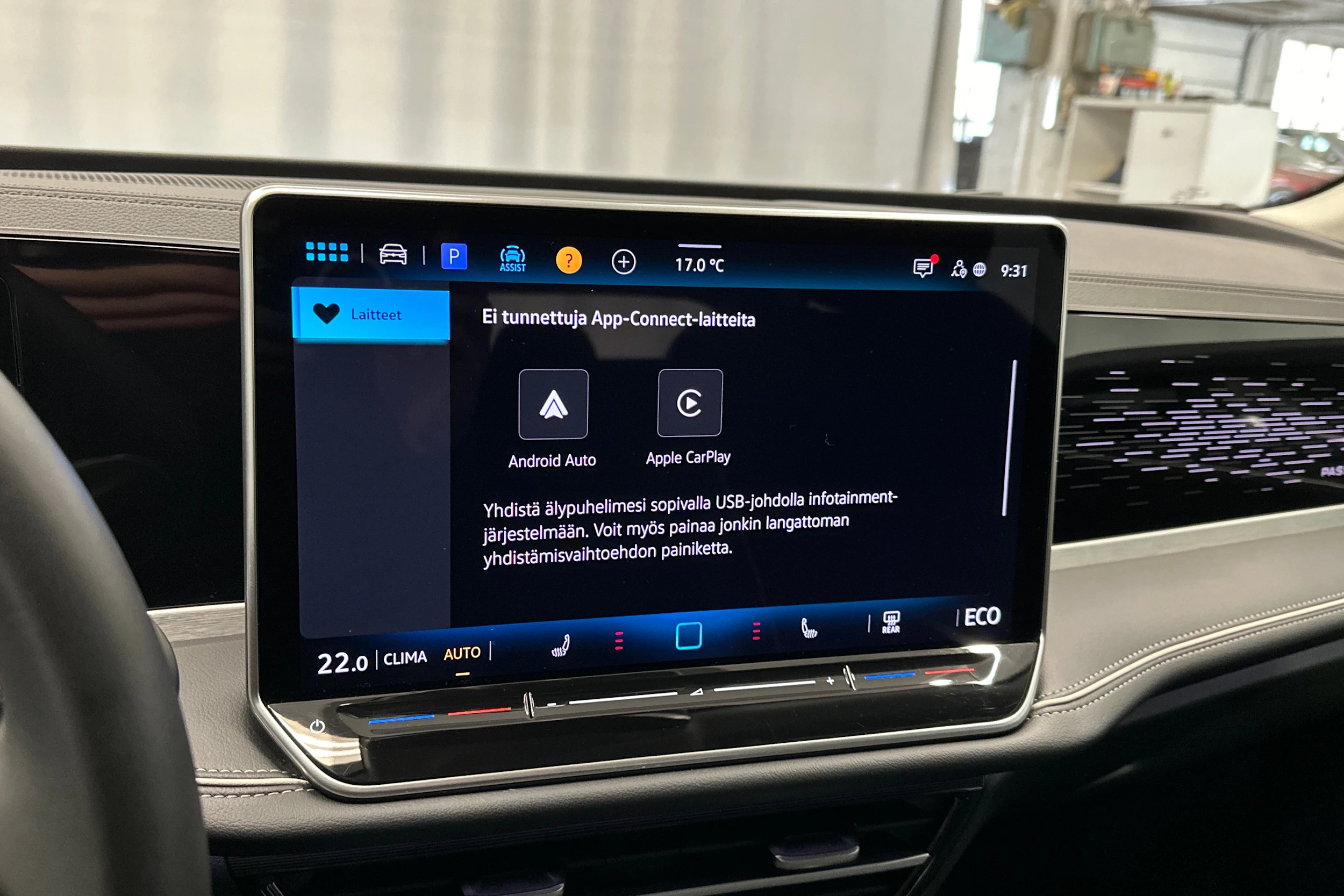 musta Volkswagen Passat 2024 kuva 20.