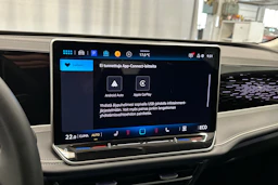 musta Volkswagen Passat 2024 kuva 20.