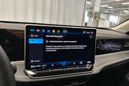 musta Volkswagen Passat 2024 kuva 21.
