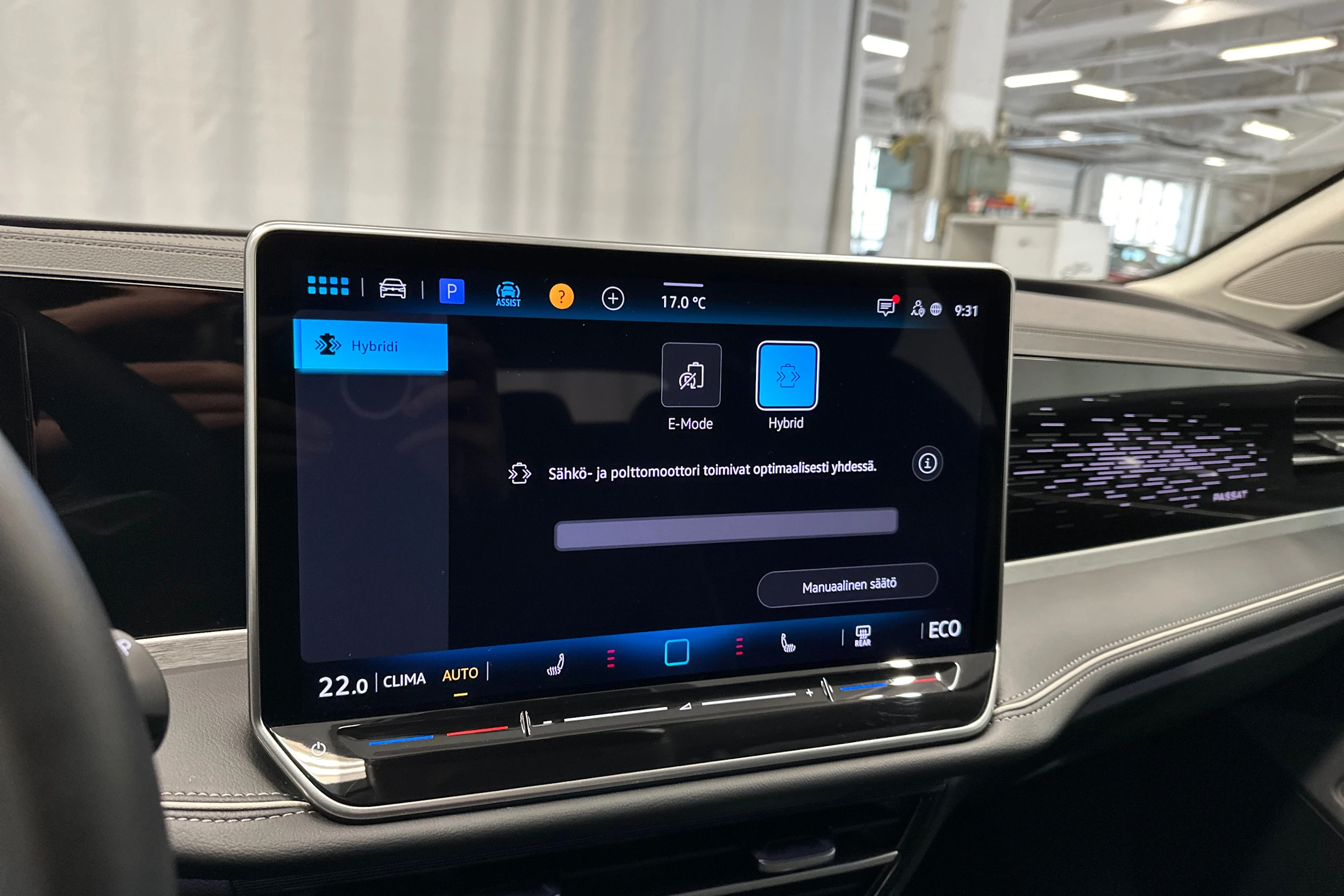 musta Volkswagen Passat 2024 kuva 25.