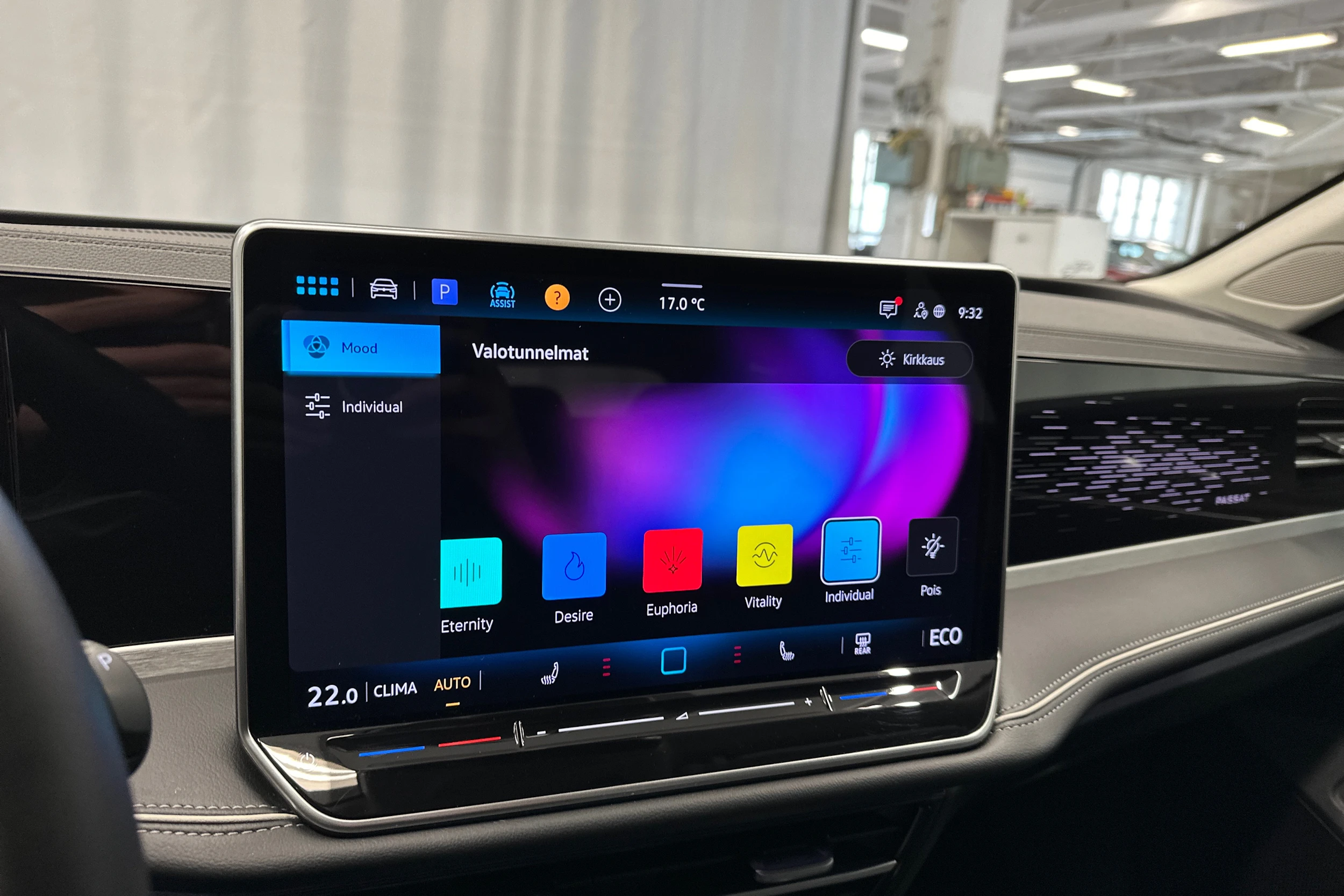 musta Volkswagen Passat 2024 kuva 26.