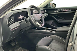 Harmaa Volkswagen PASSAT 2024 kuva 3.