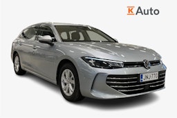 harmaa Volkswagen Passat 2024 kuva 1.