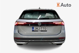 harmaa Volkswagen Passat 2024 kuva 3.