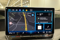 harmaa Volkswagen Passat 2024 kuva 23.