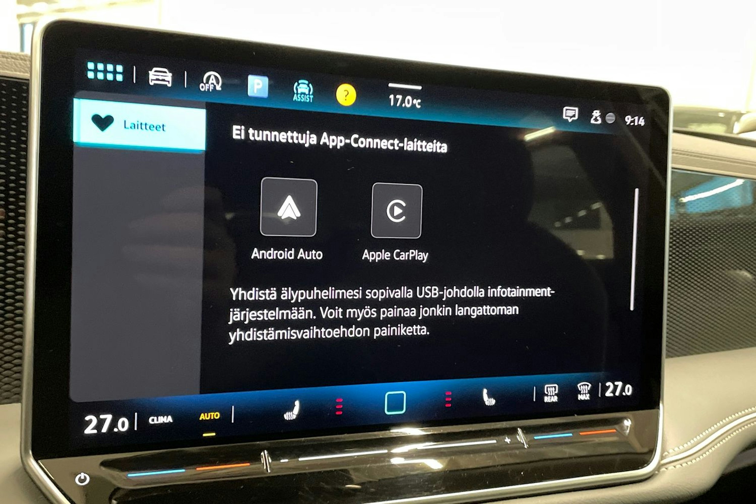 harmaa Volkswagen Passat 2024 kuva 28.