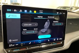 harmaa Volkswagen Passat 2024 kuva 32.