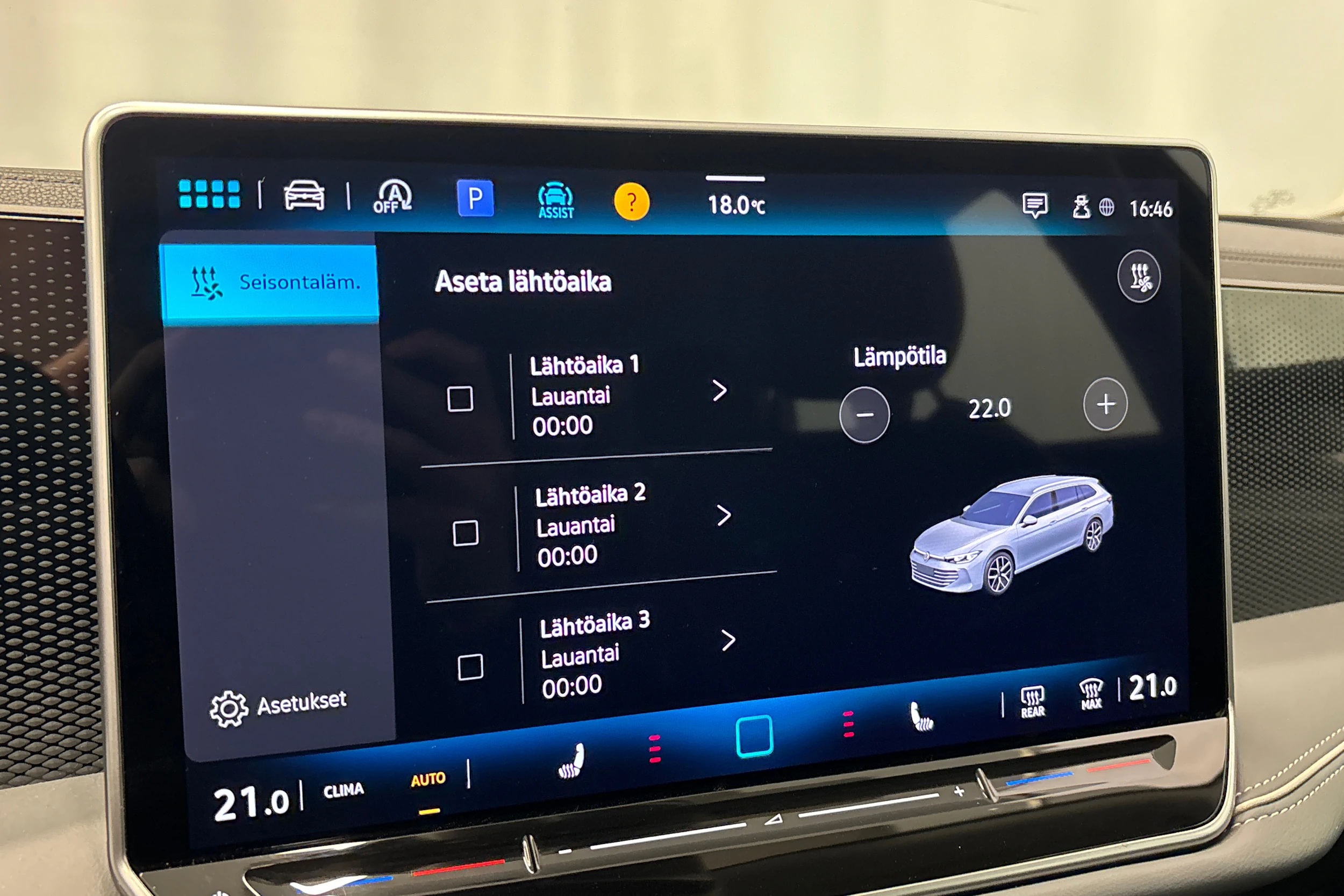 sininen Volkswagen Passat 2024 kuva 23.
