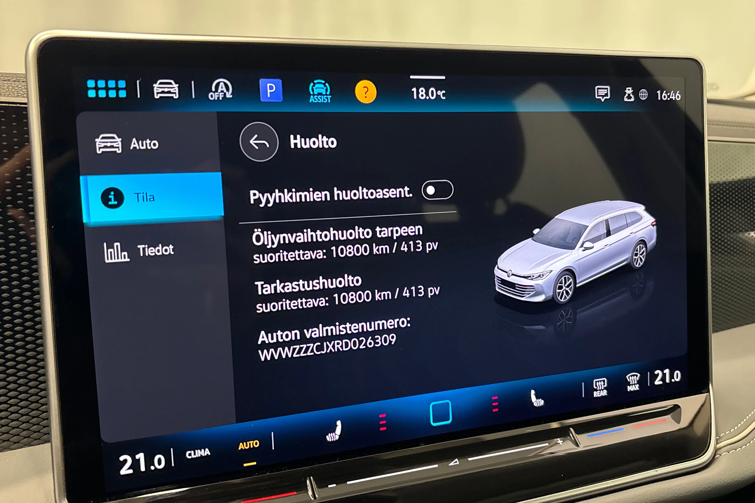 sininen Volkswagen Passat 2024 kuva 25.