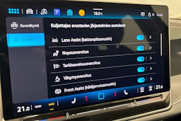sininen Volkswagen Passat 2024 kuva 26.