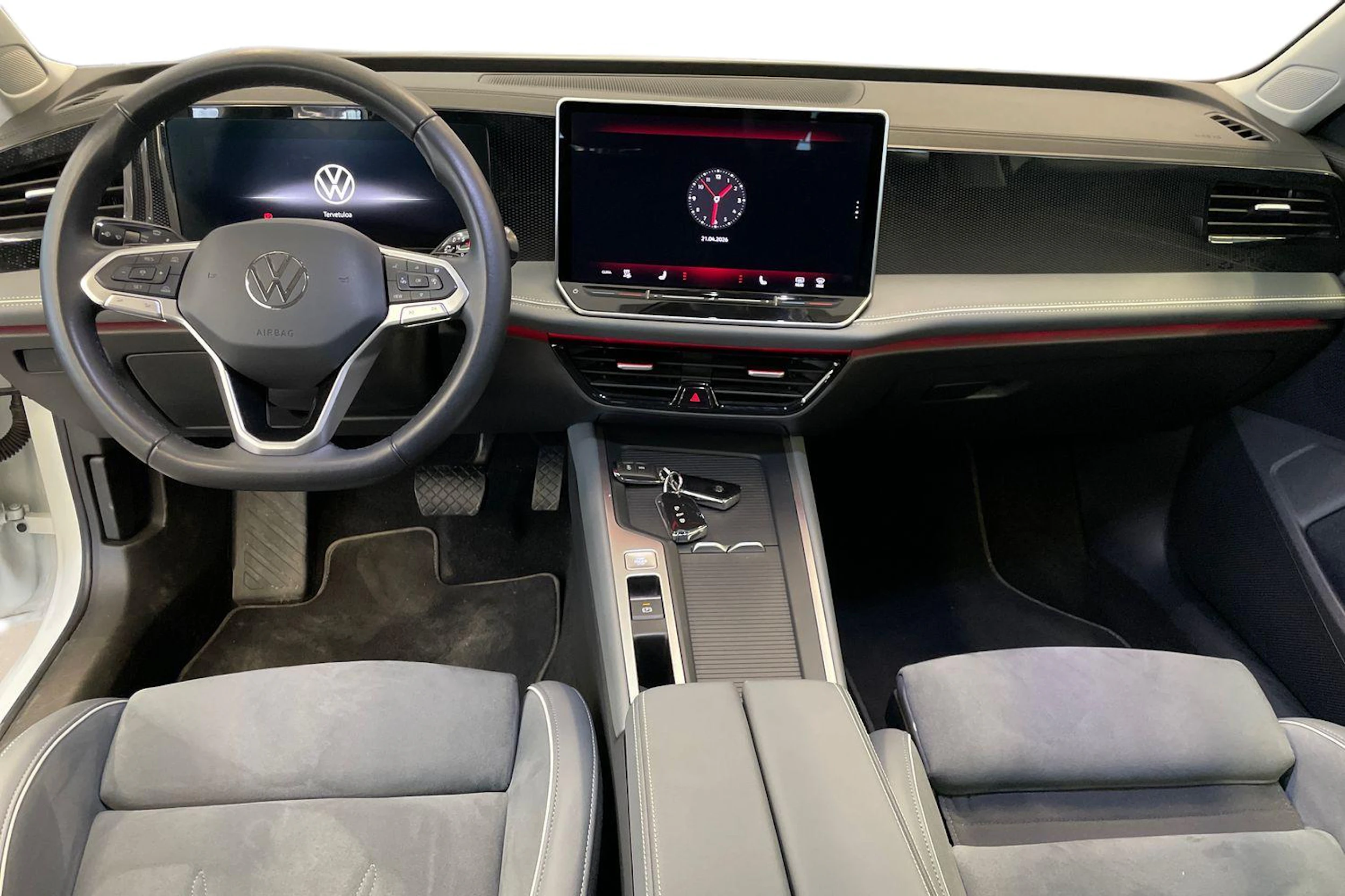 valkoinen Volkswagen Passat 2024 kuva 9.