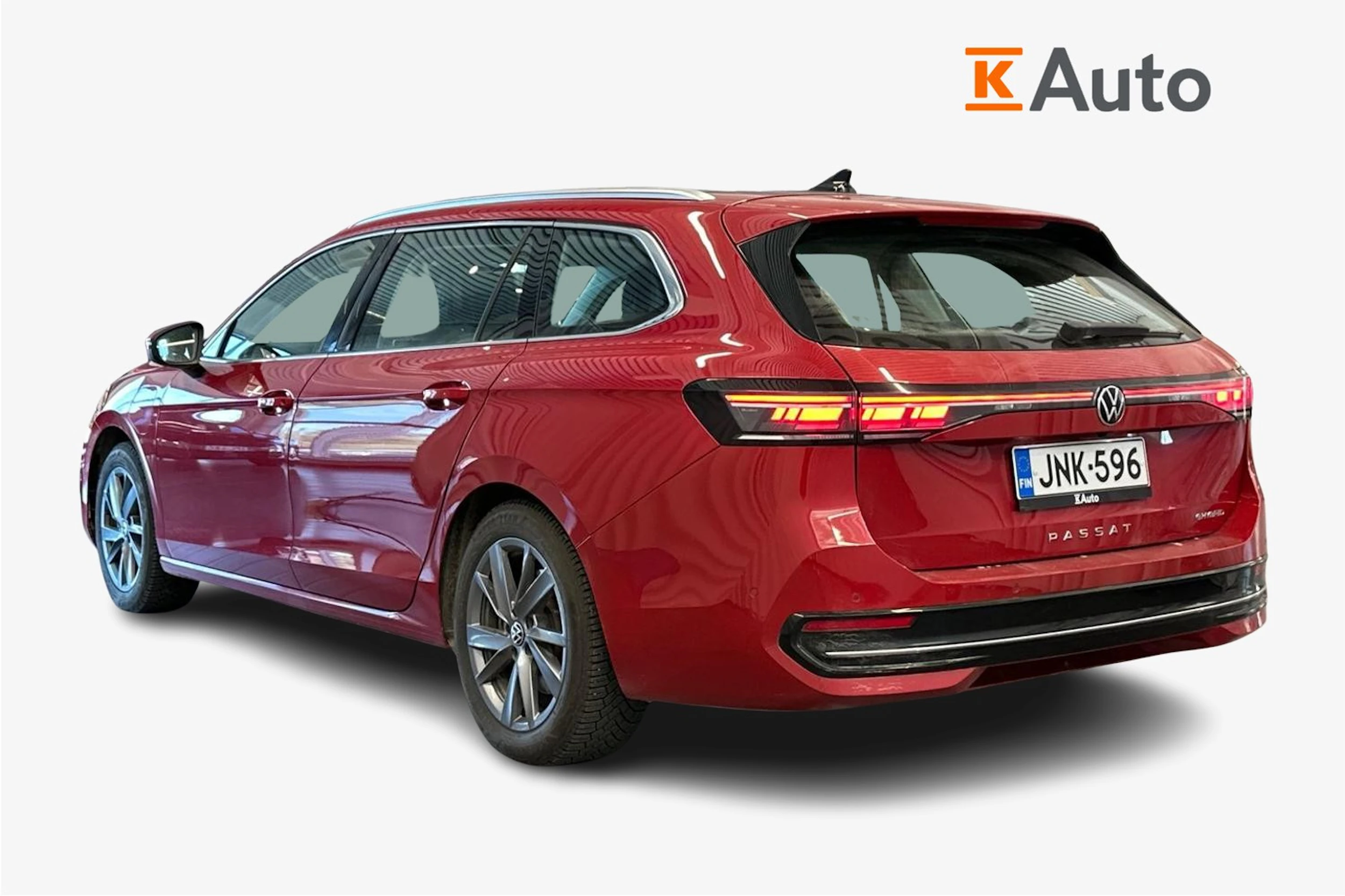 met. punainen Volkswagen Passat 2024 kuva 2.
