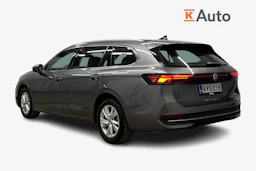 harmaa Volkswagen Passat 2024 kuva 3.